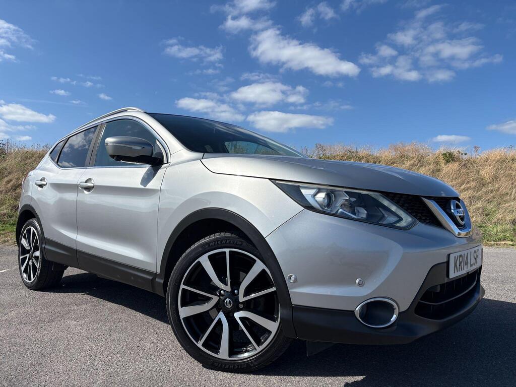 Nissan Qashqai 1.5 dCi Tekna 2WD Euro 5 (s/s) 5dr KR14 LSF